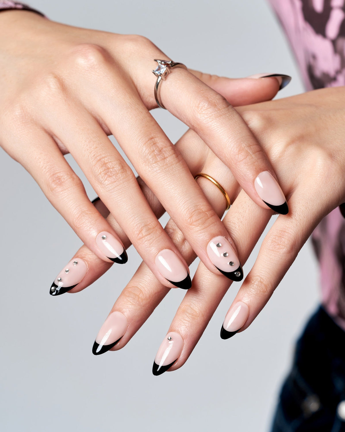KOSBLING nail studio — Diamond Charm