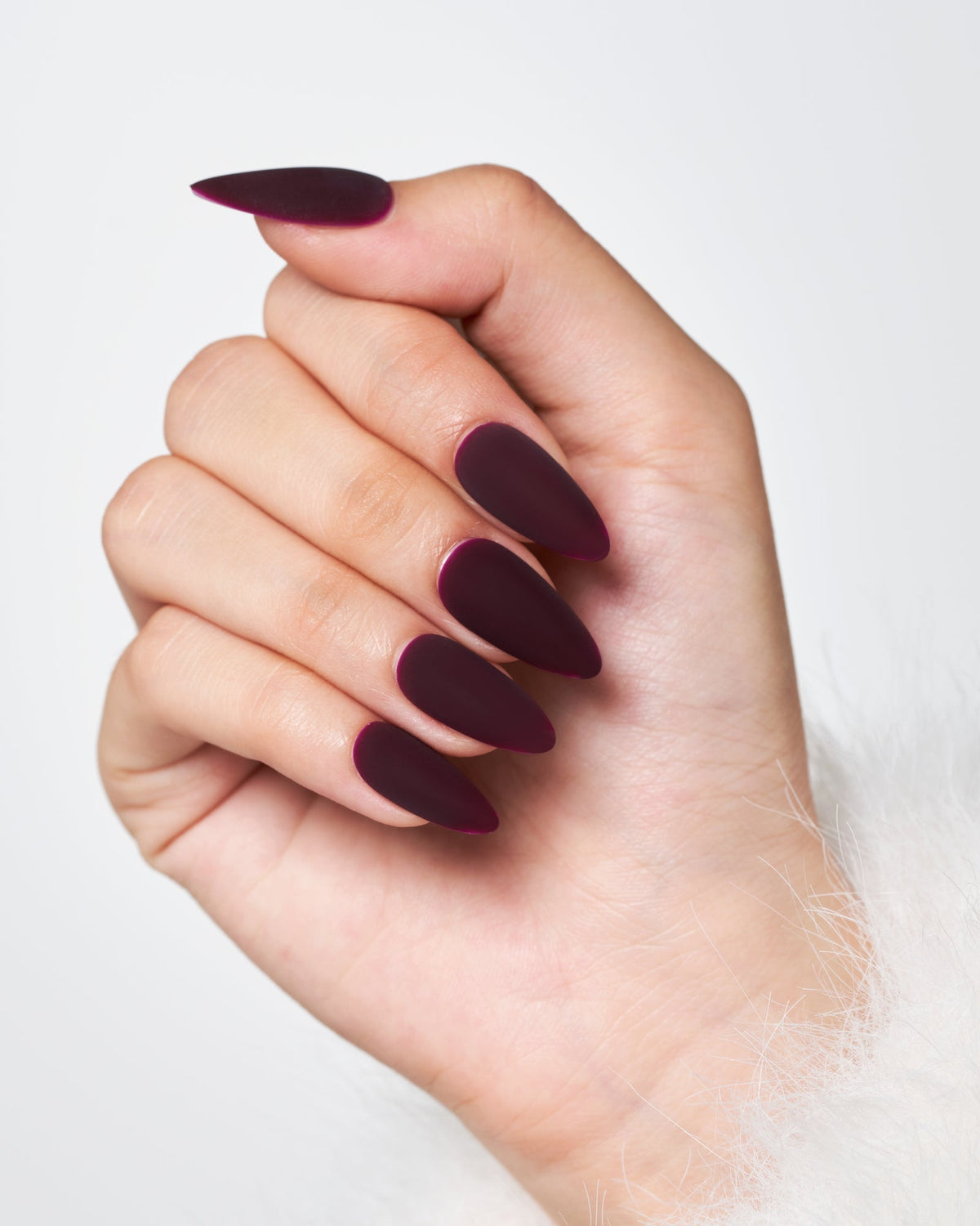 KOSBLING nail studio — Plum Red