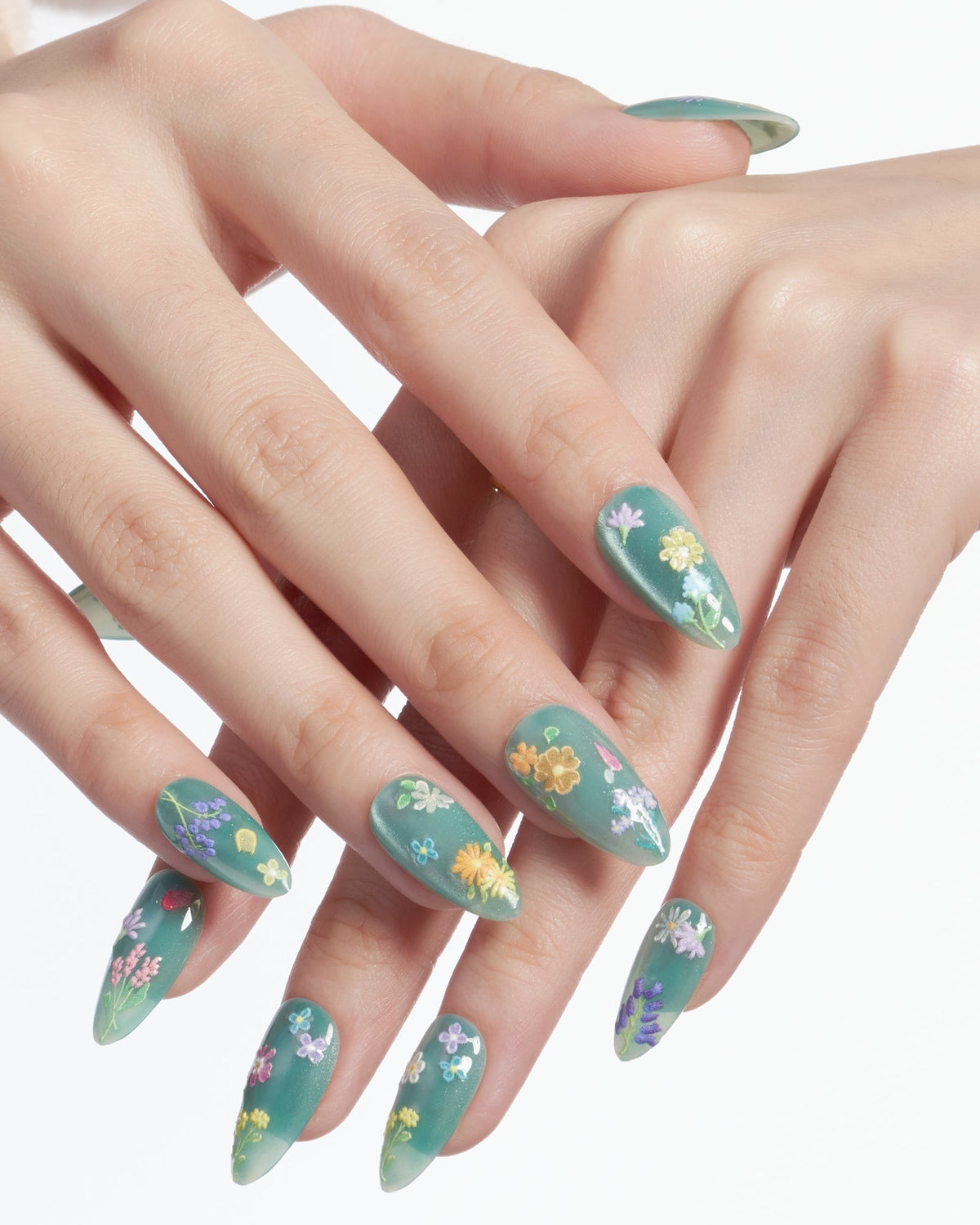 KOSBLING nail studio — Cat Eye / Spring Ivy