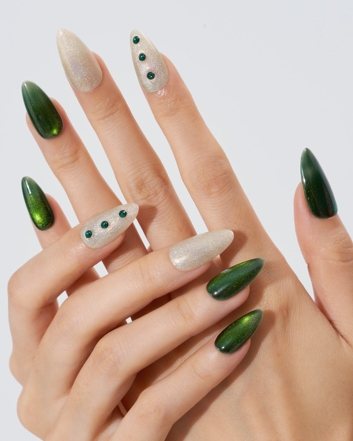 KOSBLING nail studio — Cat Eye / Desert Jewel