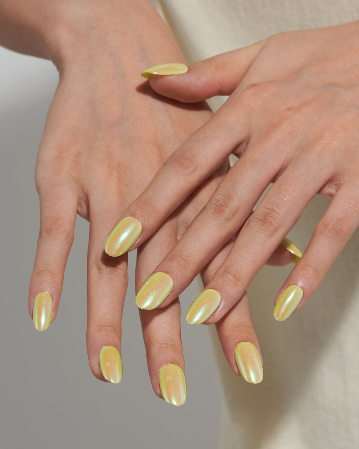 KOSBLING nail studio — Golden Muse