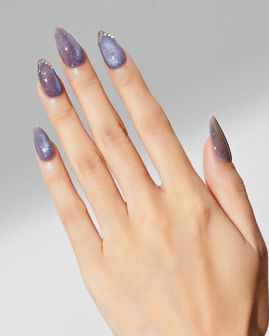Cat Eye / Iris Shimmer — Handmade Nails - kosbling-kb-design-reference
