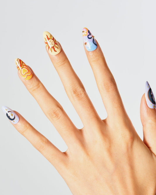 Dreamy Orbit — Handmade Nails - kosbling-kb-design-reference