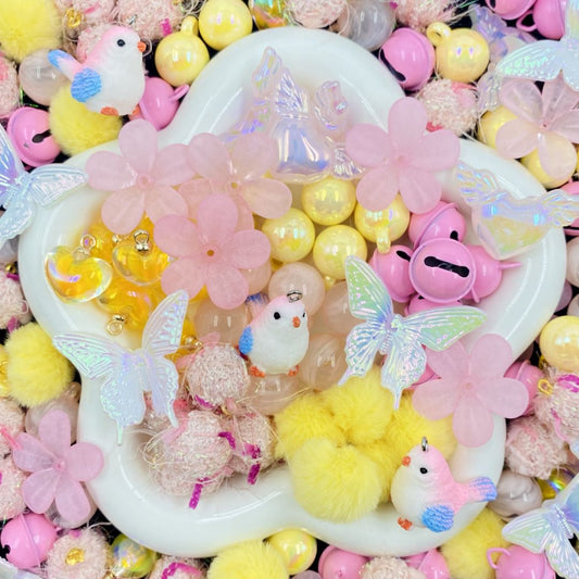 【新作　買１得１】小鳥の楽園 - 小鳥パーツ＆パーライト蝶々、桜ビーズ＆鈴、布のビーズ＆ゼリー、ふわふわビーズ - Kosbling - beads