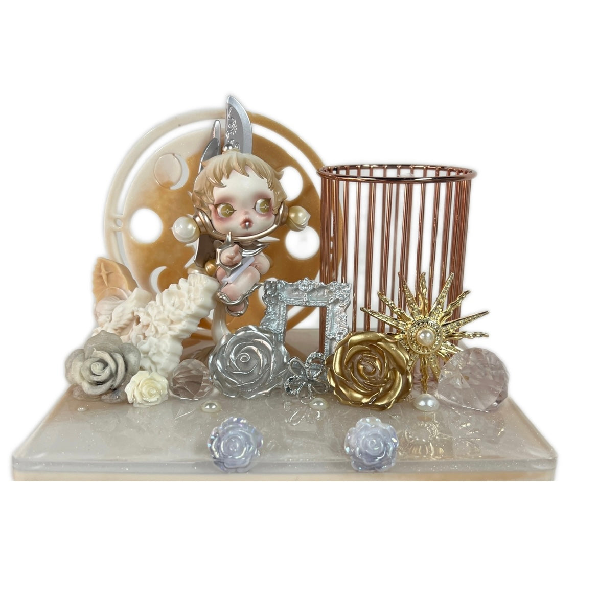 Handmade Resin Stand with Doll Brush Holder & Phone Stand Feature Blind Bag 2