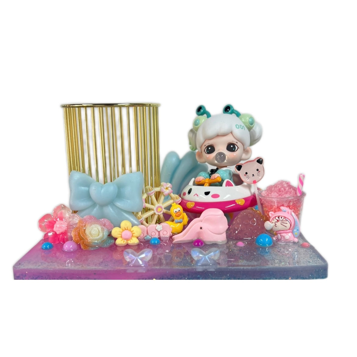 Handmade Resin Stand with Doll Brush Holder & Phone Stand Feature Blind Bag 2