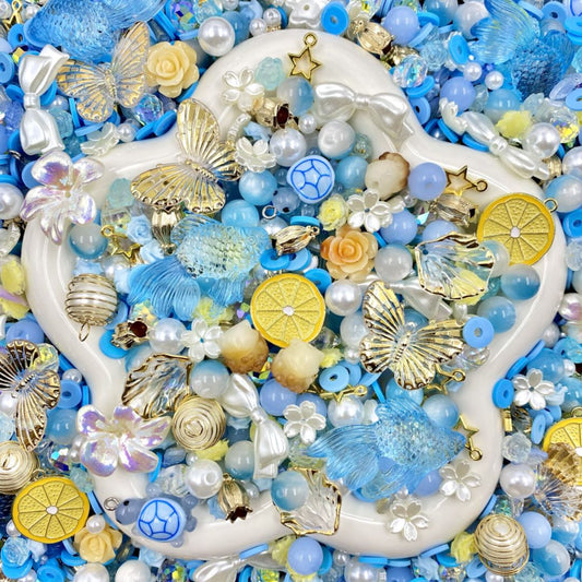 ソルティレモン‐ウミガメ、金魚、プルメリア、レモンのメタルパーツ＆多面カットガラス、九尾の菩提、3種類のパーライト、２種類の葉のビーズ＆２種類のスペーサービーズ＆ソフト花 - Kosbling - beads