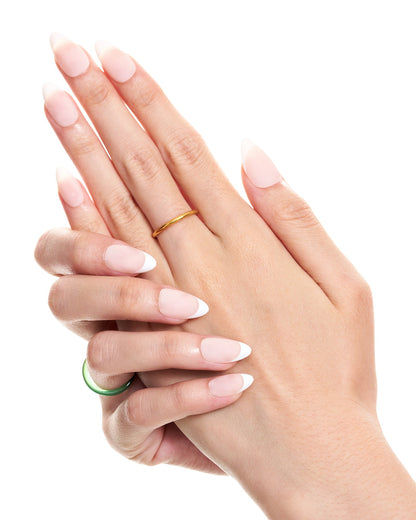 KOSBLING nail studio — Simple White