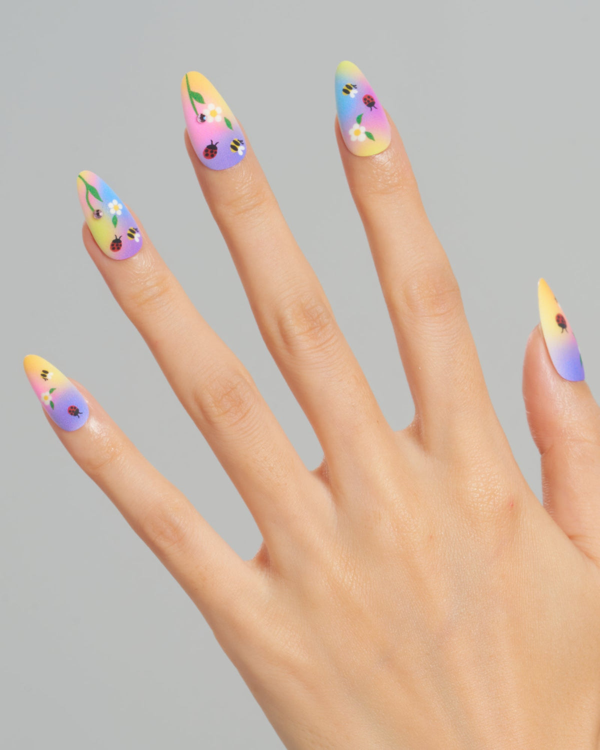 KOSBLING nail studio — Bug Parade