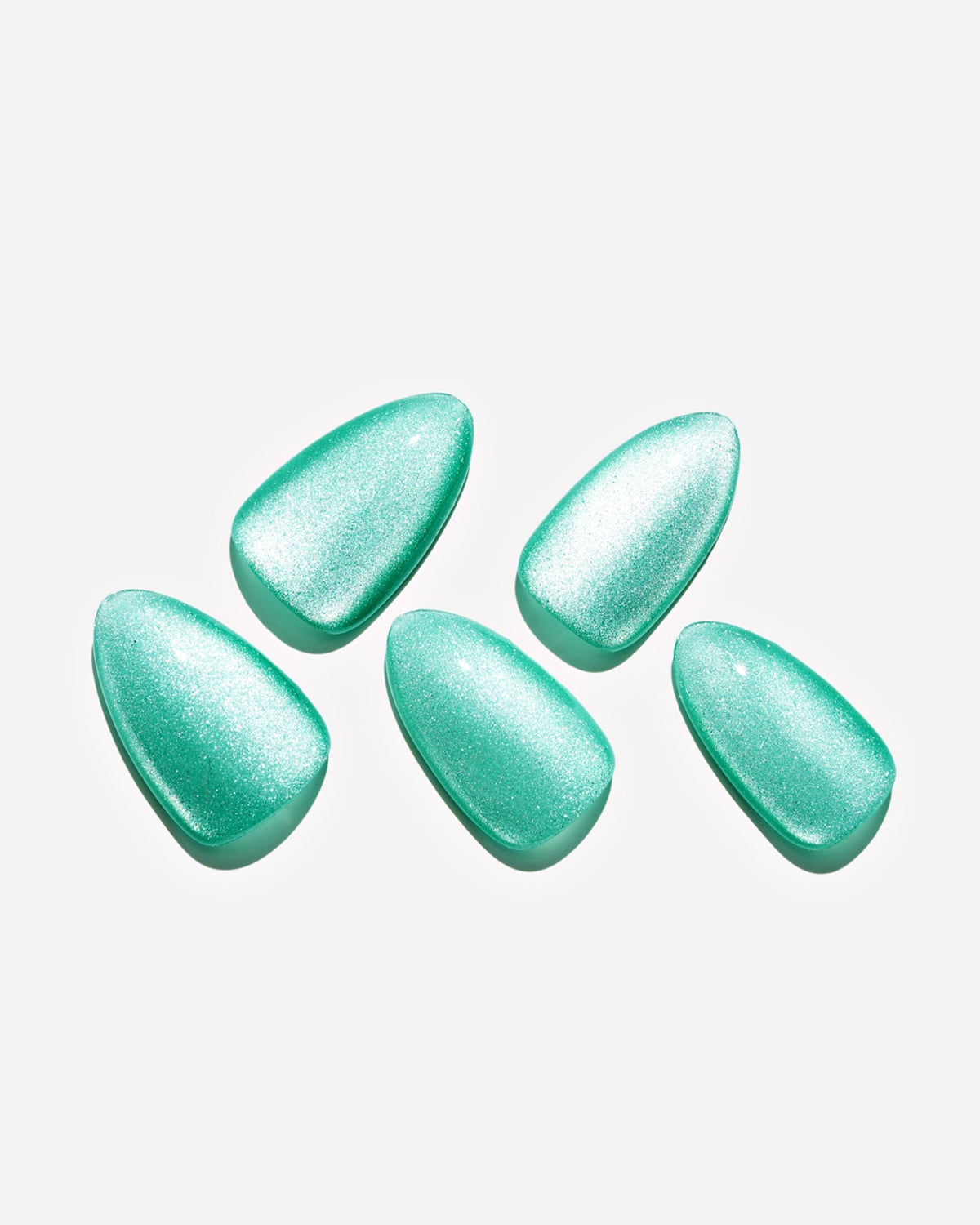 KOSBLING nail studio — Cat Eye / Icy Mint