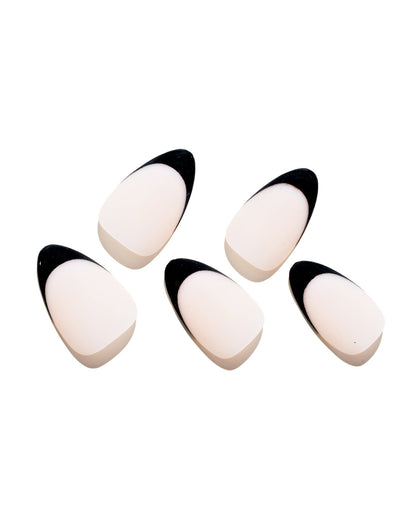 KOSBLING nail studio — Simple Black