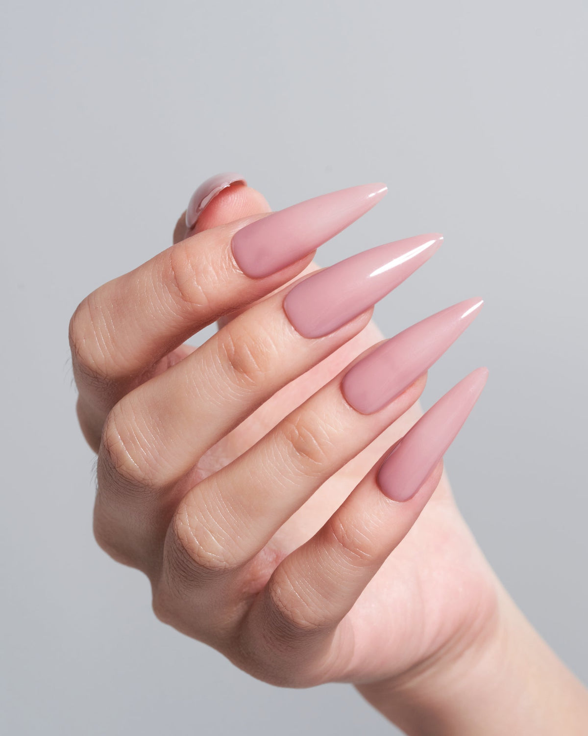 KOSBLING nail studio — First Kiss / Long Stiletto