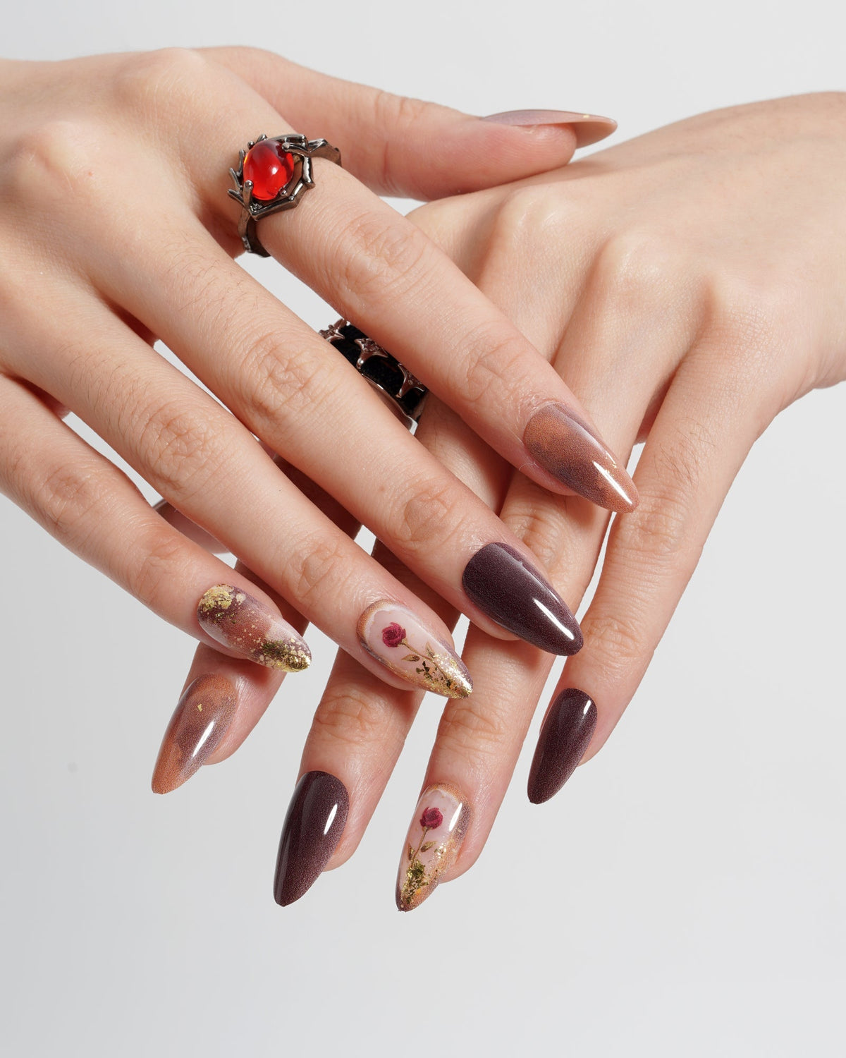KOSBLING nail studio — Amber Rose