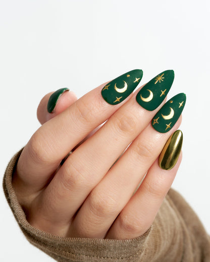 KOSBLING nail studio — Medieval Moon+
