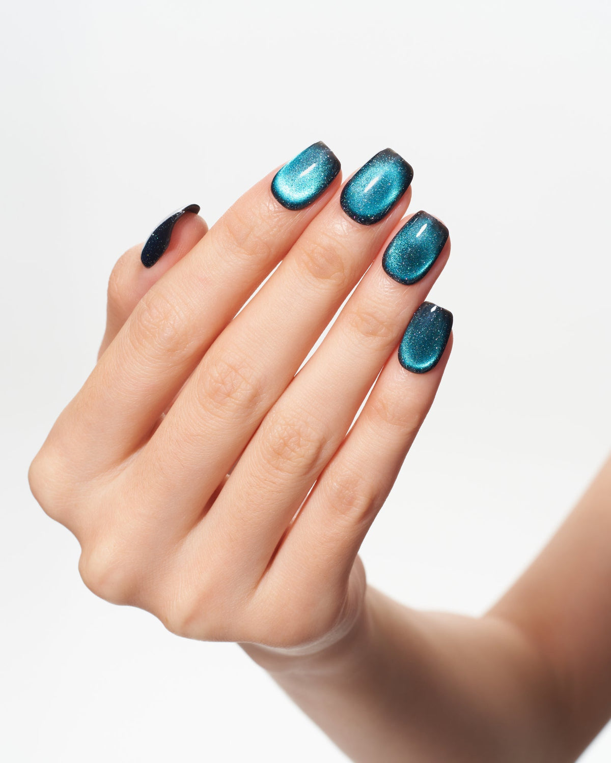 KOSBLING nail studio — Cat Eye / Deep Sea