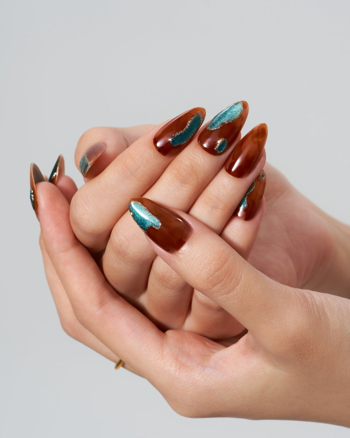 KOSBLING nail studio — Sea Salt Latte