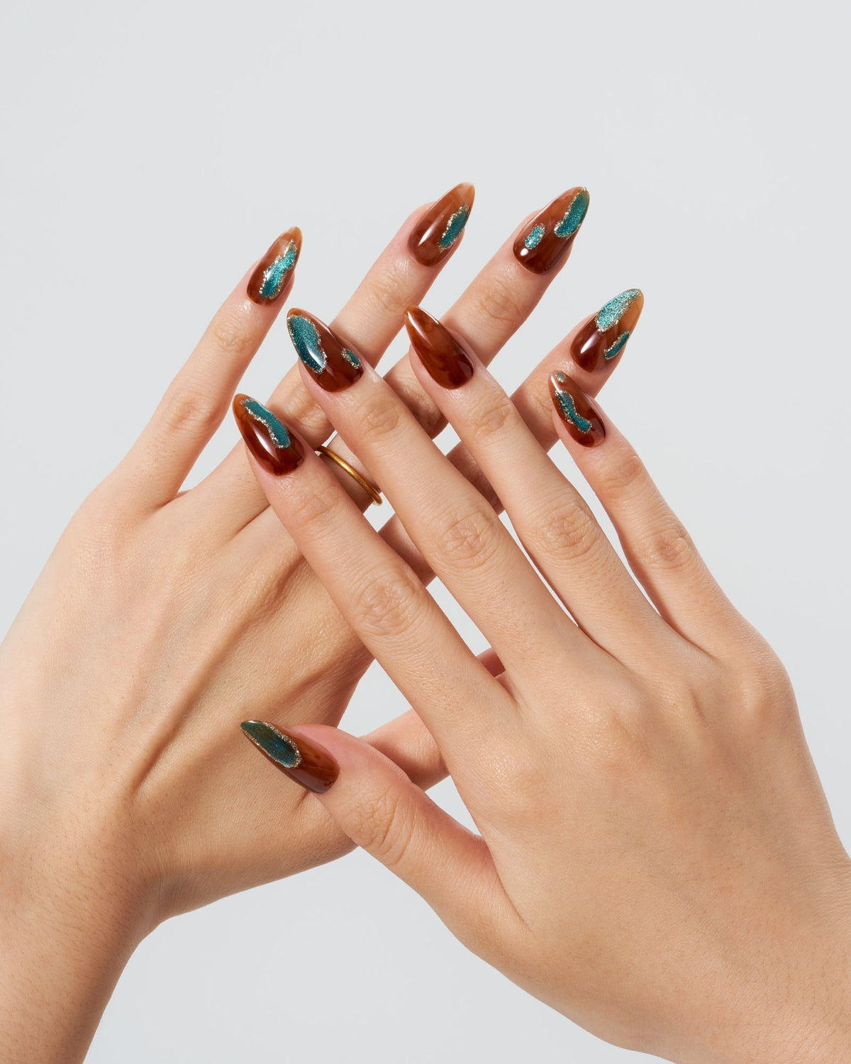 KOSBLING nail studio — Sea Salt Latte