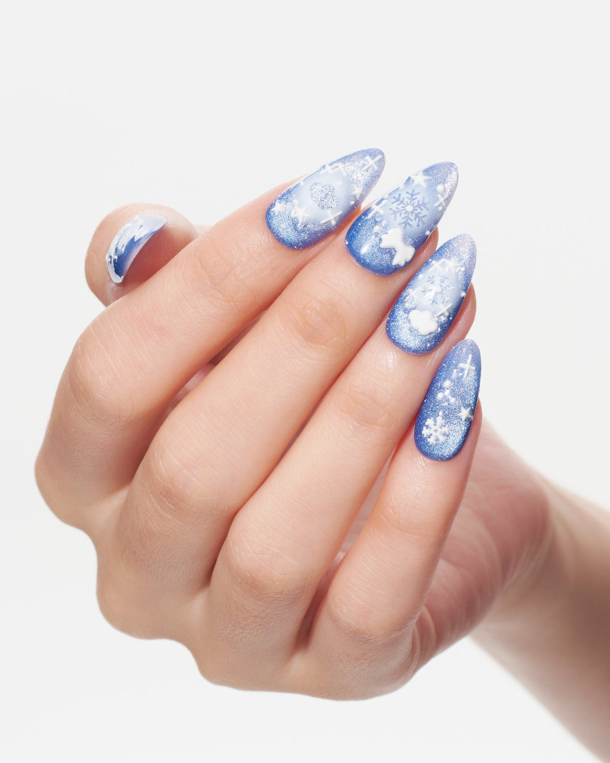 KOSBLING nail studio — Cat Eye / Snowy Sparkle