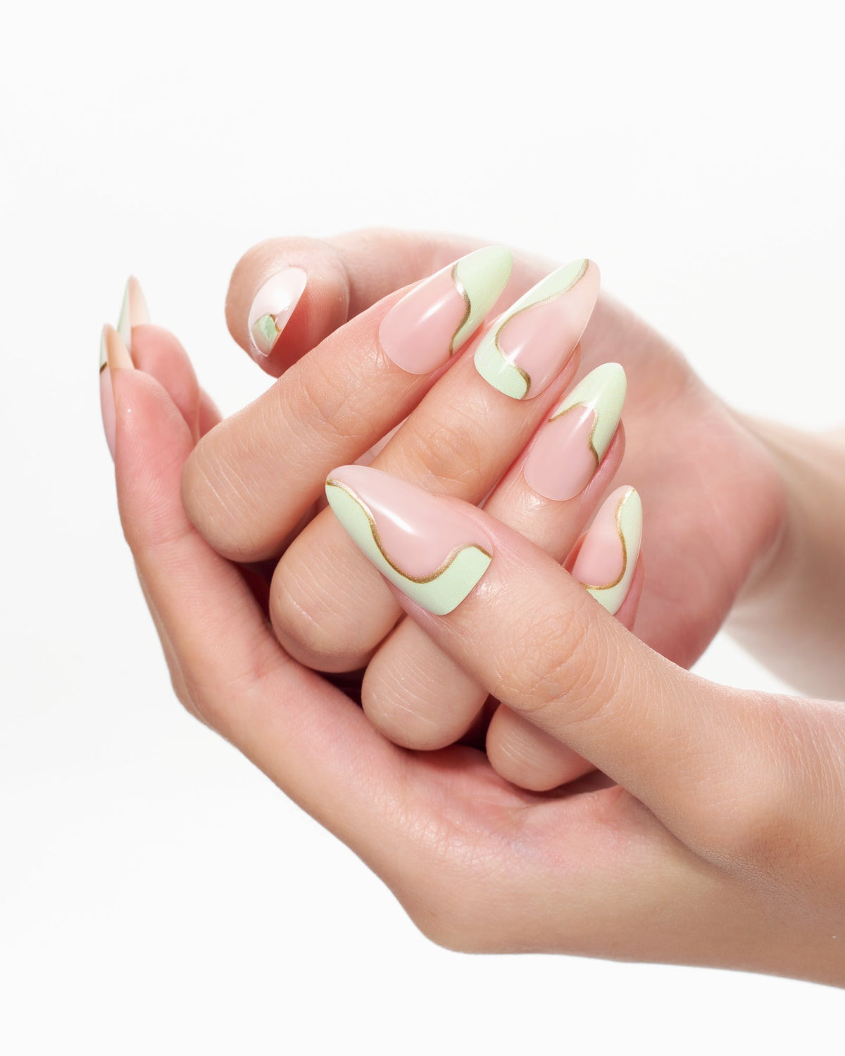 KOSBLING nail studio — Green Drip