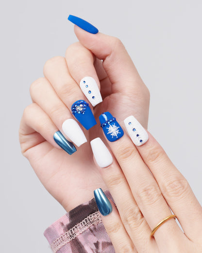 KOSBLING nail studio — Magic Snowflake / Short Coffin