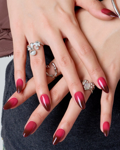 KOSBLING nail studio — Thermo / Bloody Mary