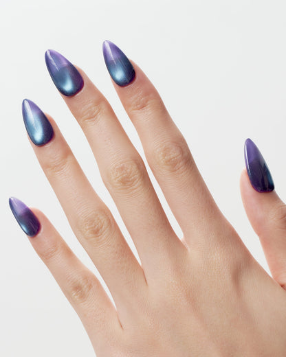 KOSBLING nail studio — Cat Eye / Celestial Blink