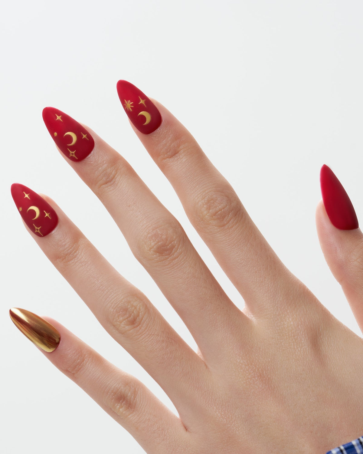 KOSBLING nail studio — Medieval Moon / Red