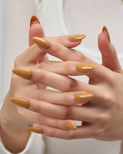 KOSBLING nail studio — Caramel Cream