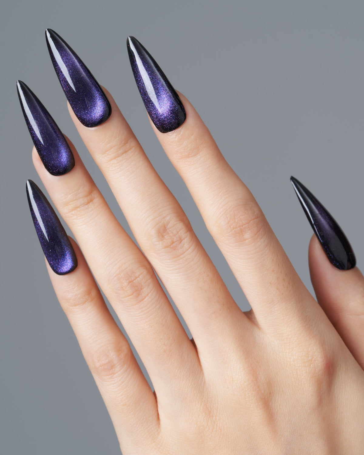 KOSBLING nail studio — Cat Eye / Uranus / Long Stiletto