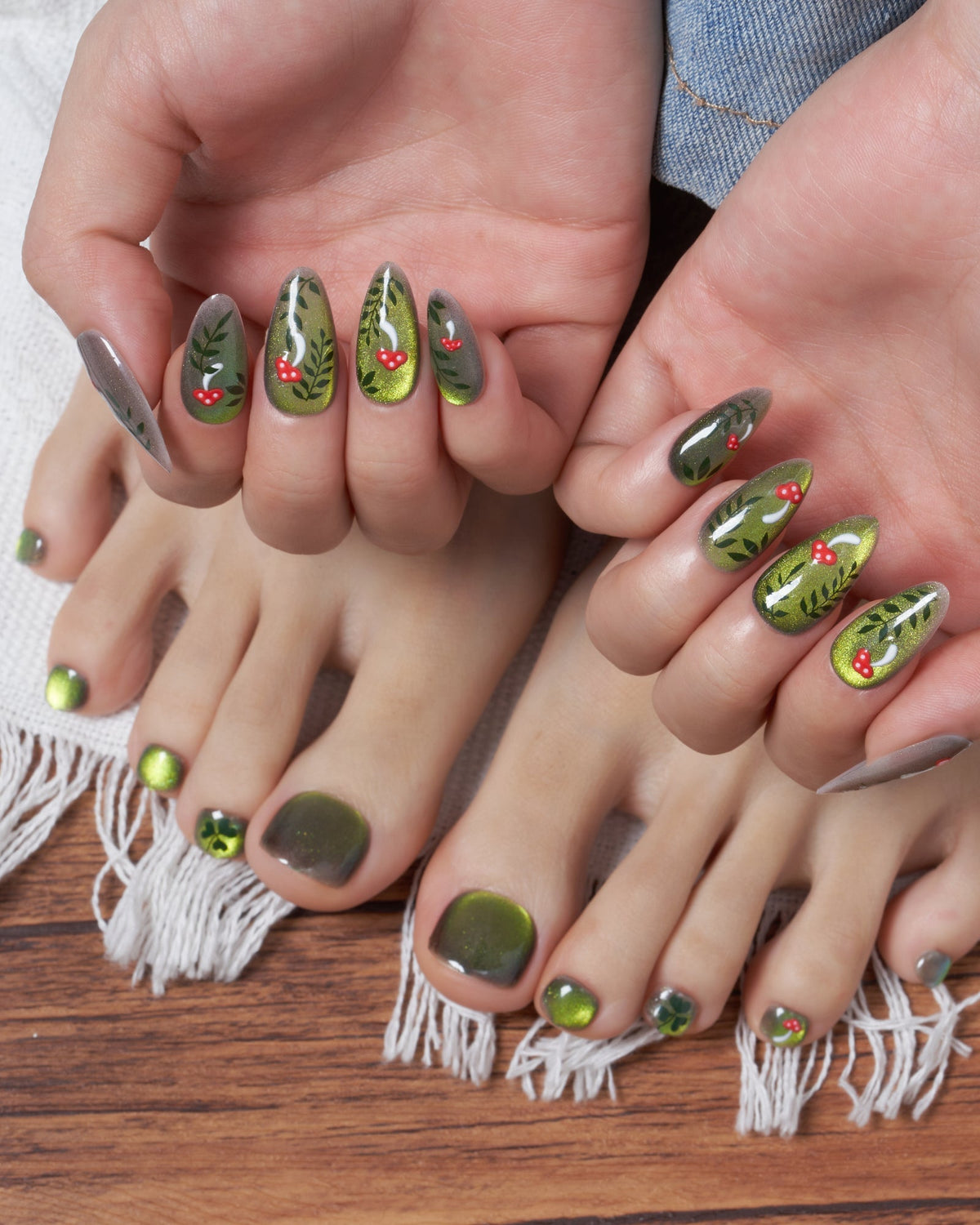KOSBLING nail studio — Toe Nail / Cat Eye / Forest Fungi