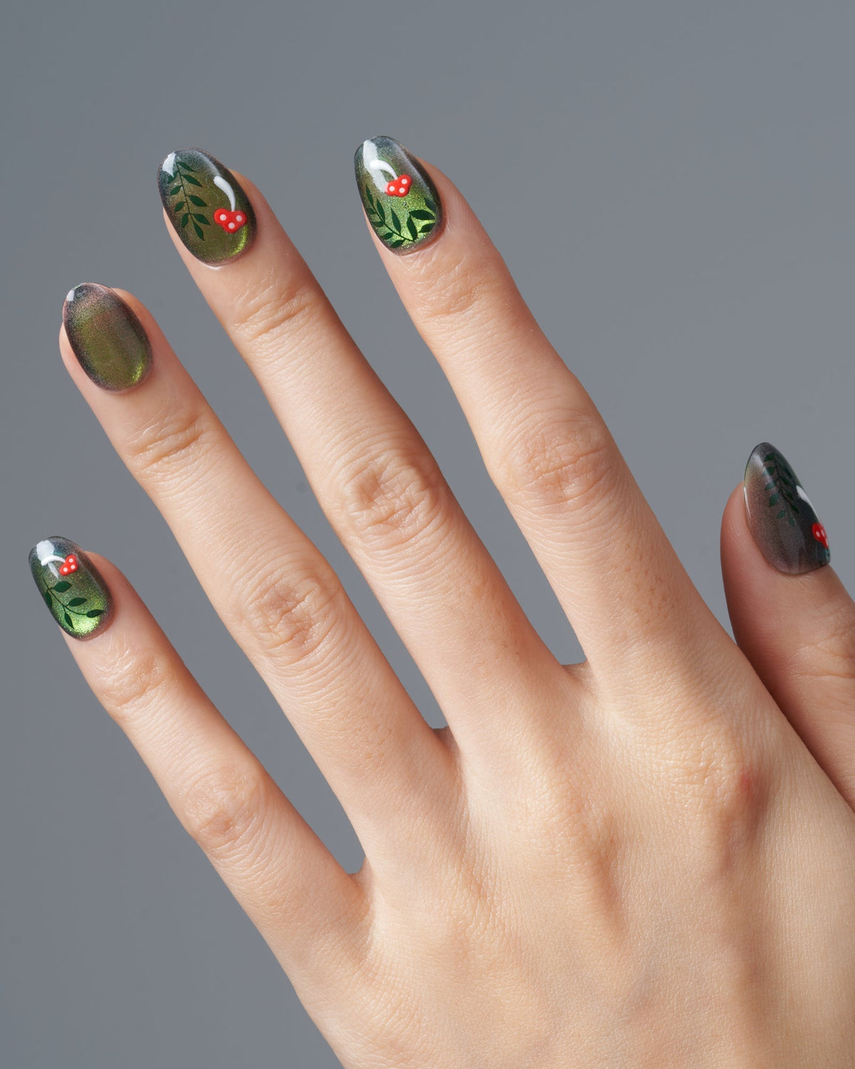 KOSBLING nail studio — Cat Eye / Forest Fungi / Short Oval