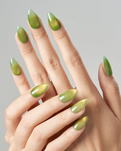 KOSBLING nail studio — Cat Eye / Green grape