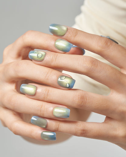 KOSBLING nail studio — Cat Eye / Solar Drift
