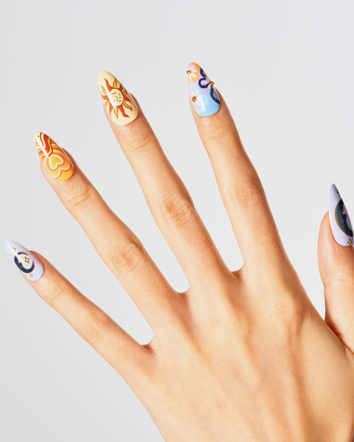 KOSBLING nail studio — Dreamy Orbit