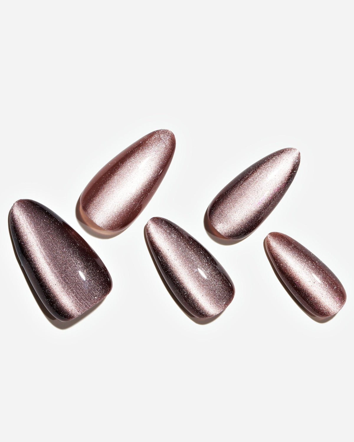 KOSBLING nail studio — Cat Eye / Hazelnut Latte