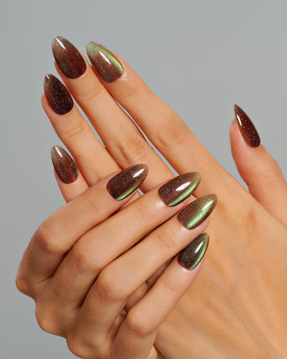 KOSBLING nail studio — Cat Eye / Latte Lens