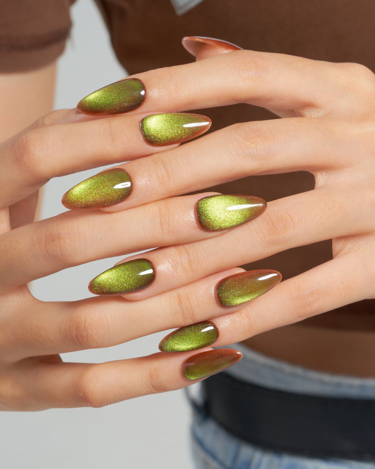 KOSBLING nail studio — Cat Eye / Mossstone Shine