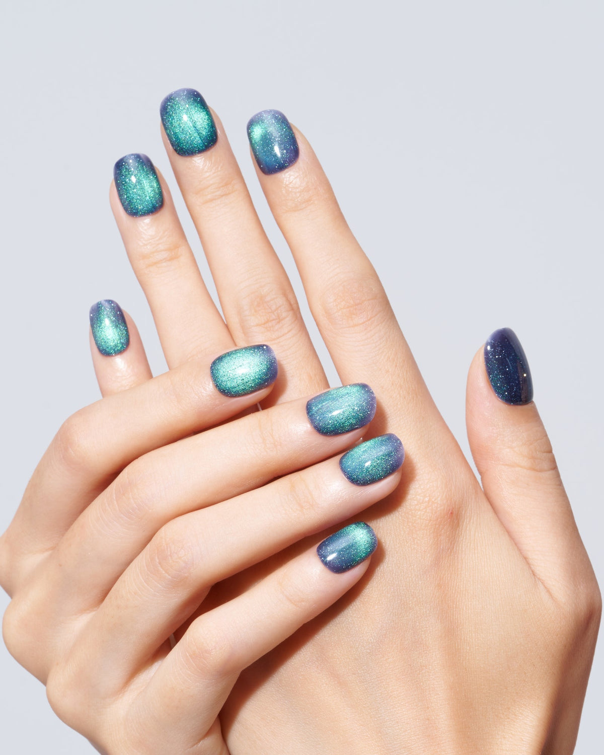 KOSBLING nail studio — Cat Eye / Seafoam Sparkle