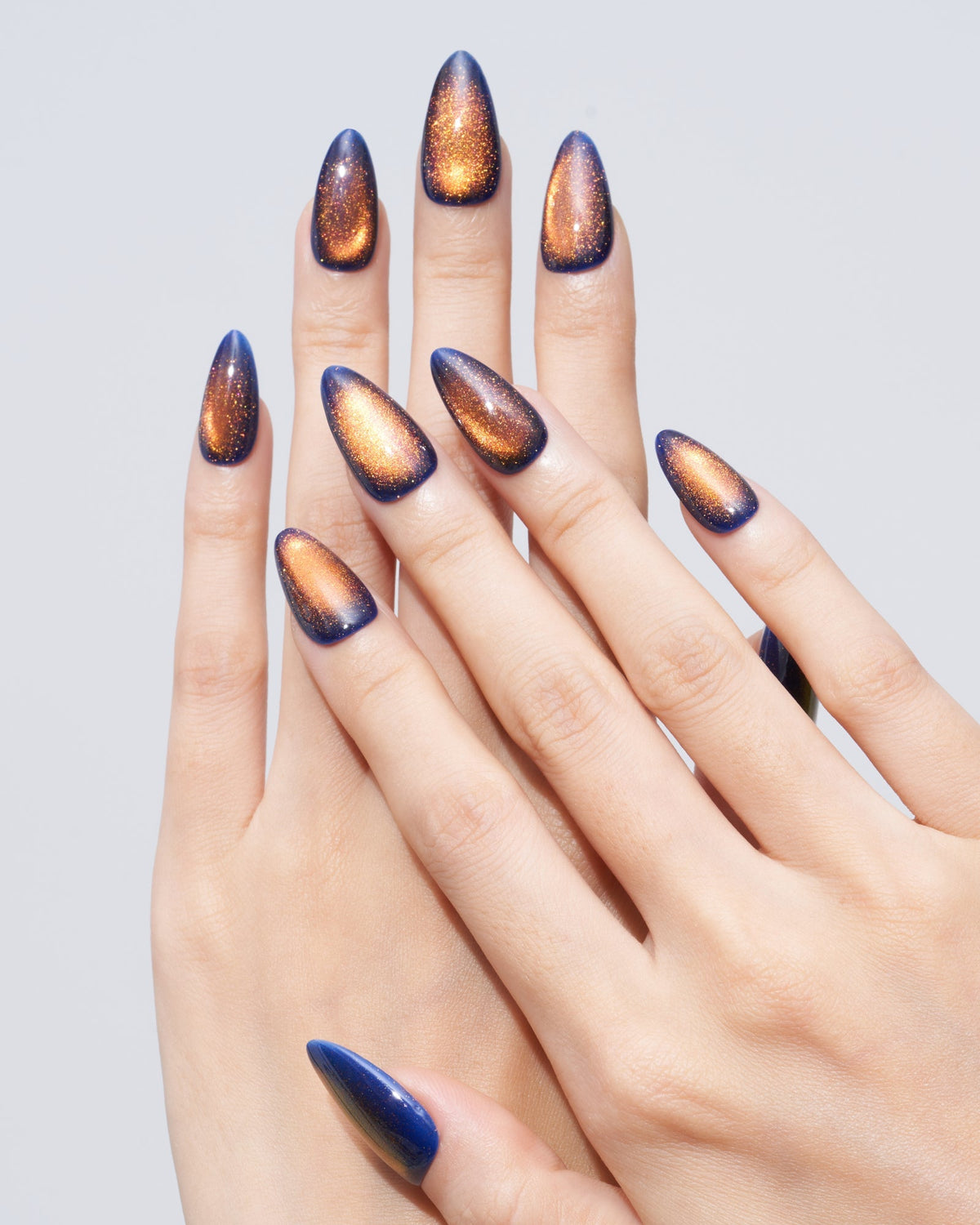 KOSBLING nail studio — Cat Eye / Fiery Clouds