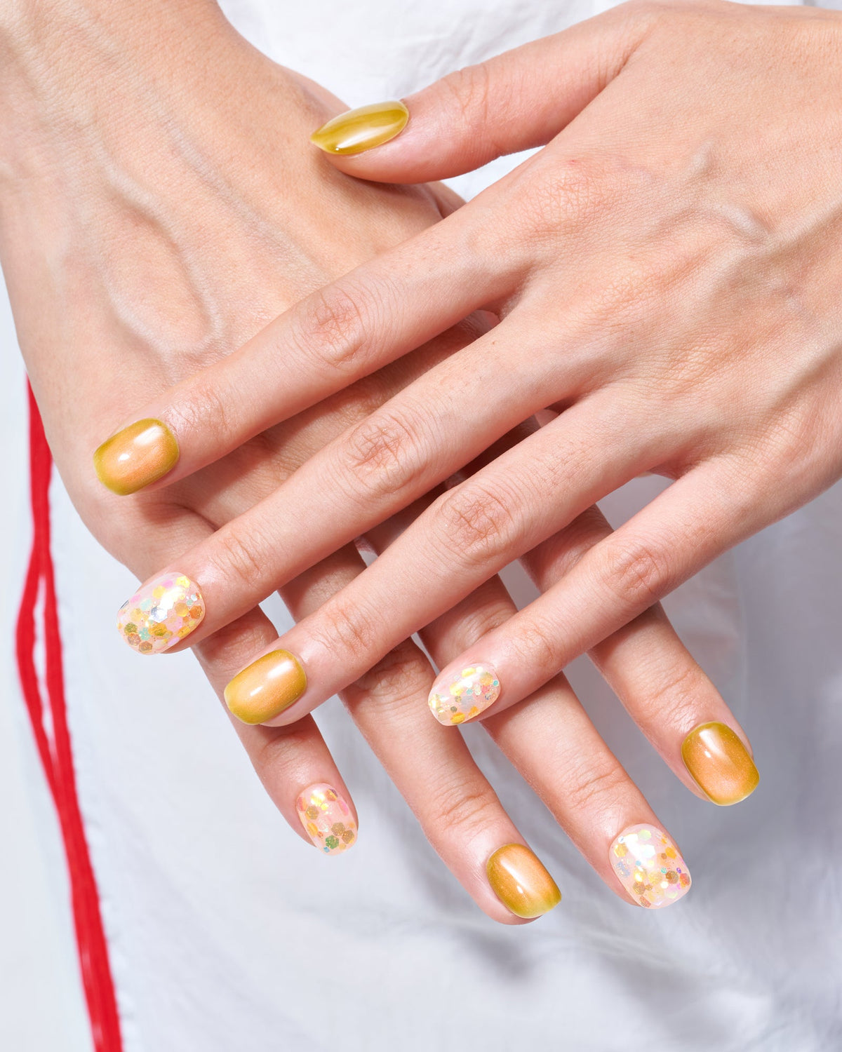 KOSBLING nail studio — Cat Eye / Fiery Ember