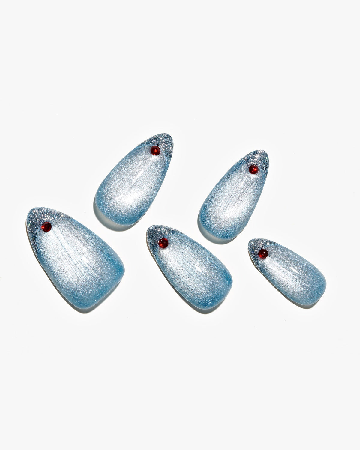 KOSBLING nail studio — Cat Eye / Crisp Blue