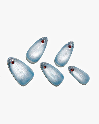 KOSBLING nail studio — Cat Eye / Crisp Blue