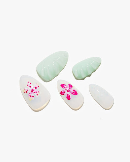 KOSBLING nail studio — Garden Pulse