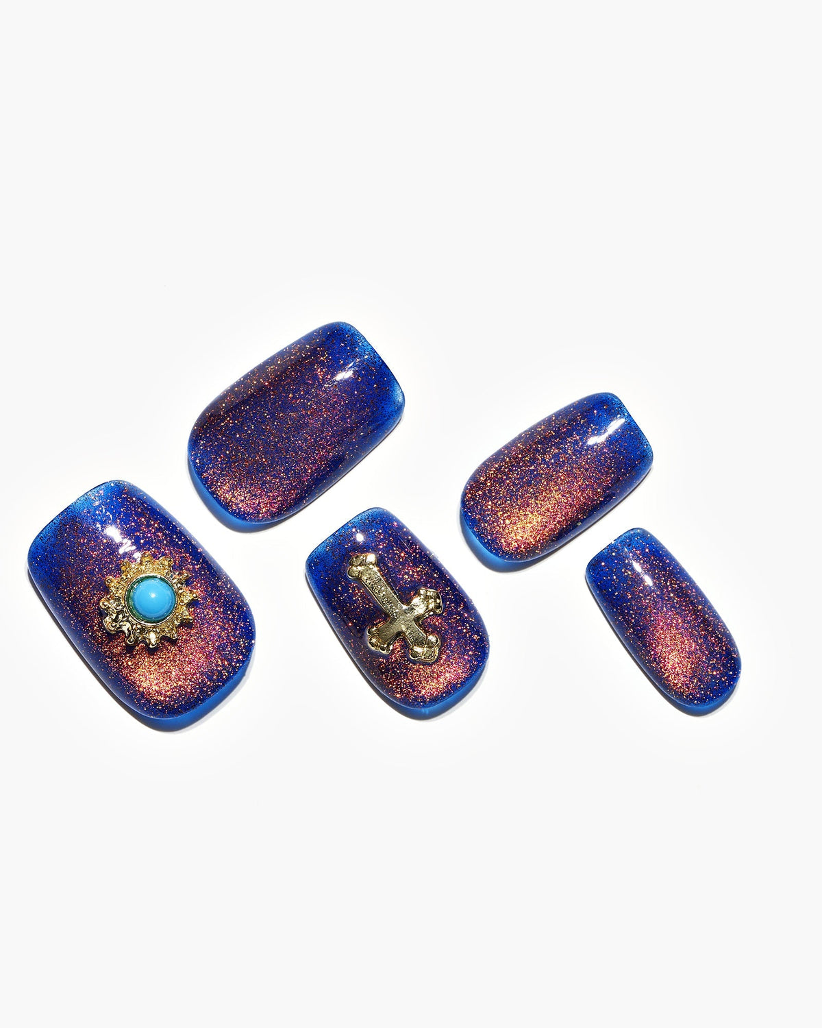 KOSBLING nail studio — Cat Eye / Sapphire Spice