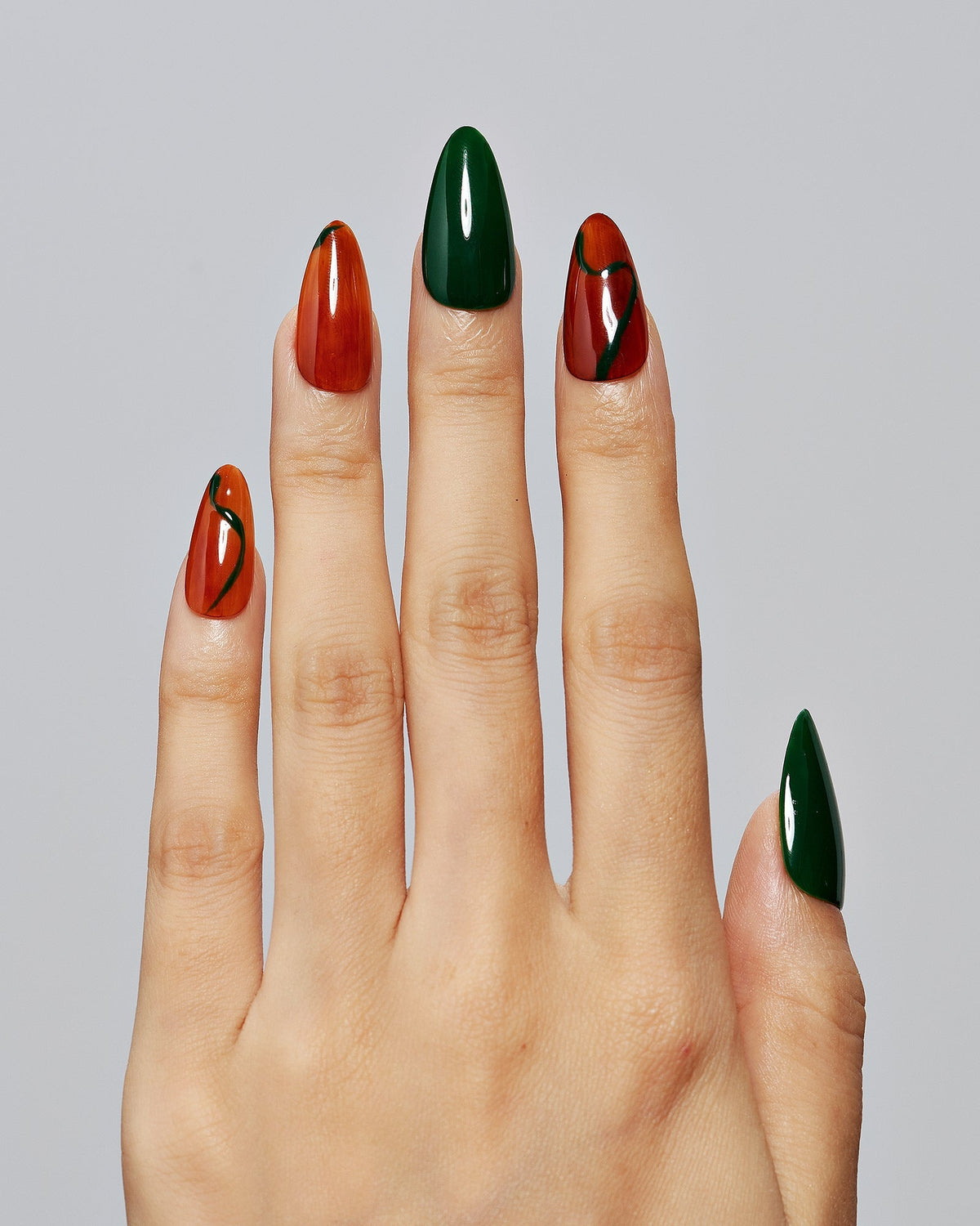 KOSBLING nail studio — Amber Forest