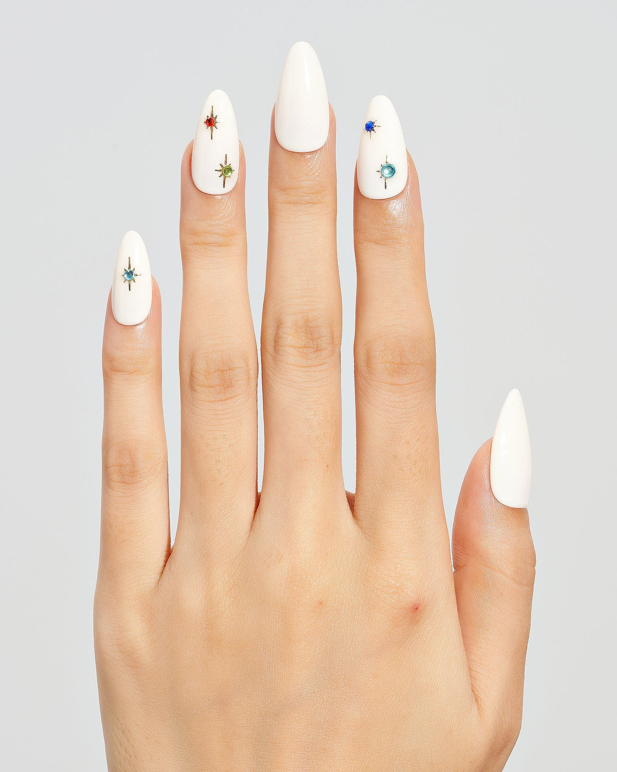 KOSBLING nail studio — Eternal Shine / Beige