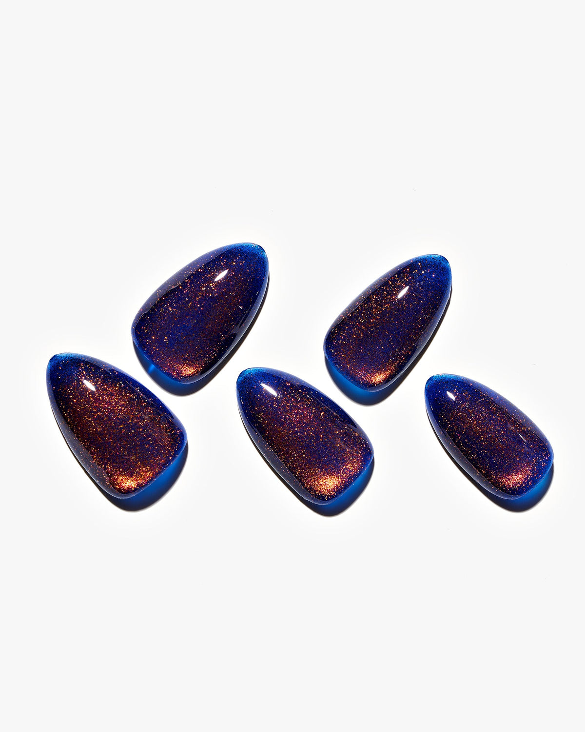 KOSBLING nail studio — Cat Eye / Fiery Clouds / Short Almond
