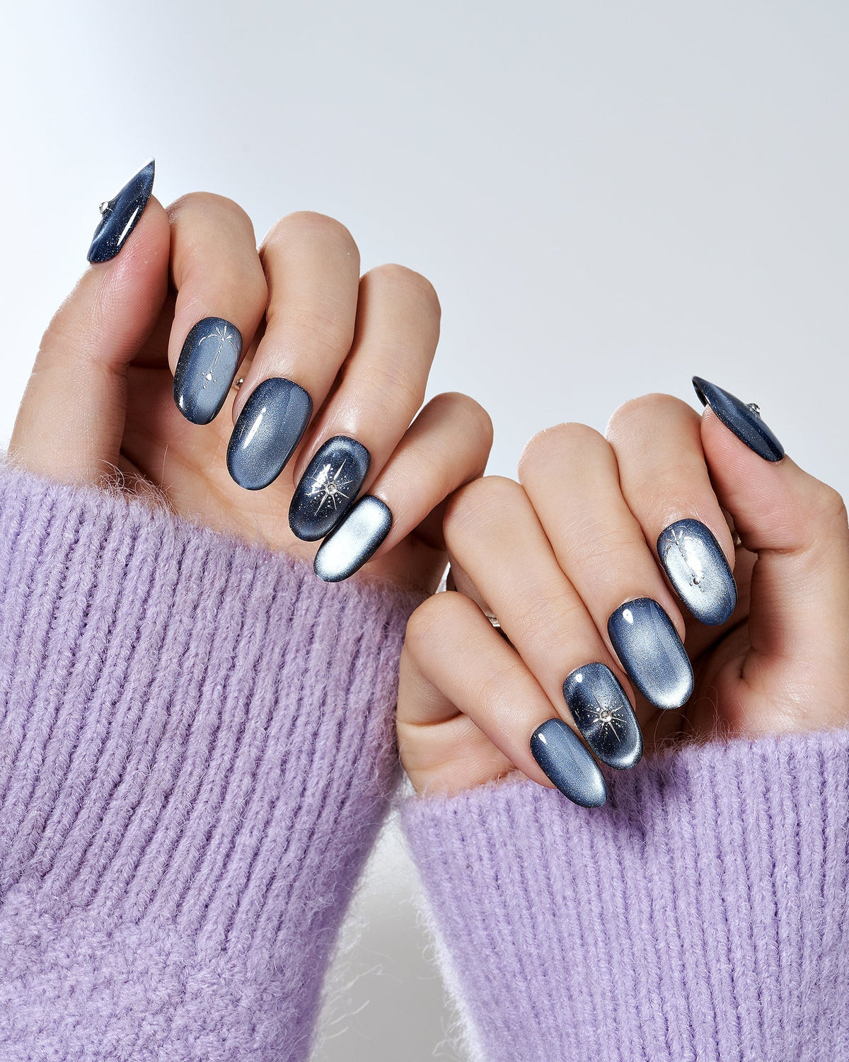 KOSBLING nail studio — Cat Eye / Obsidian Oracle