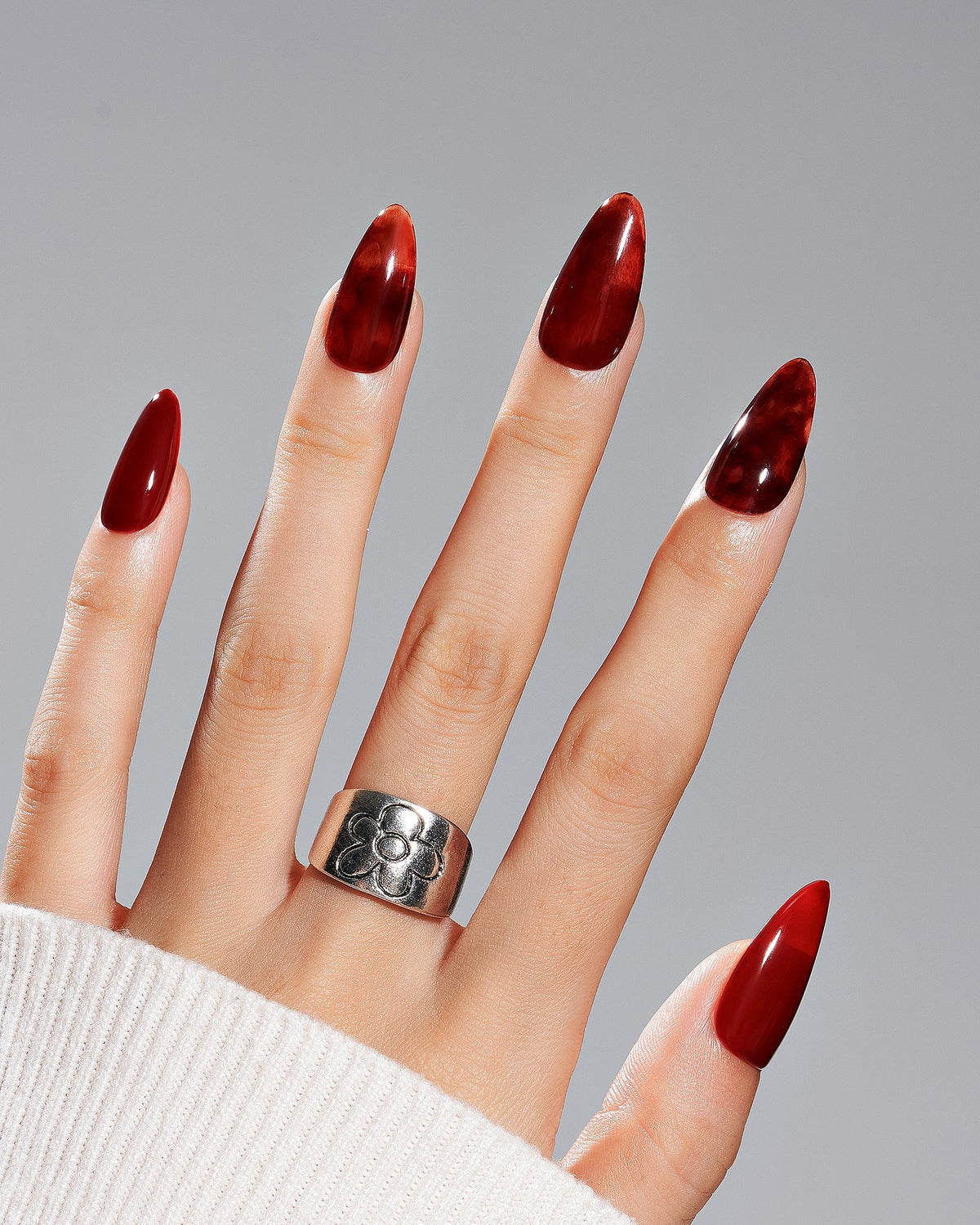 KOSBLING nail studio — Harvest Hearth