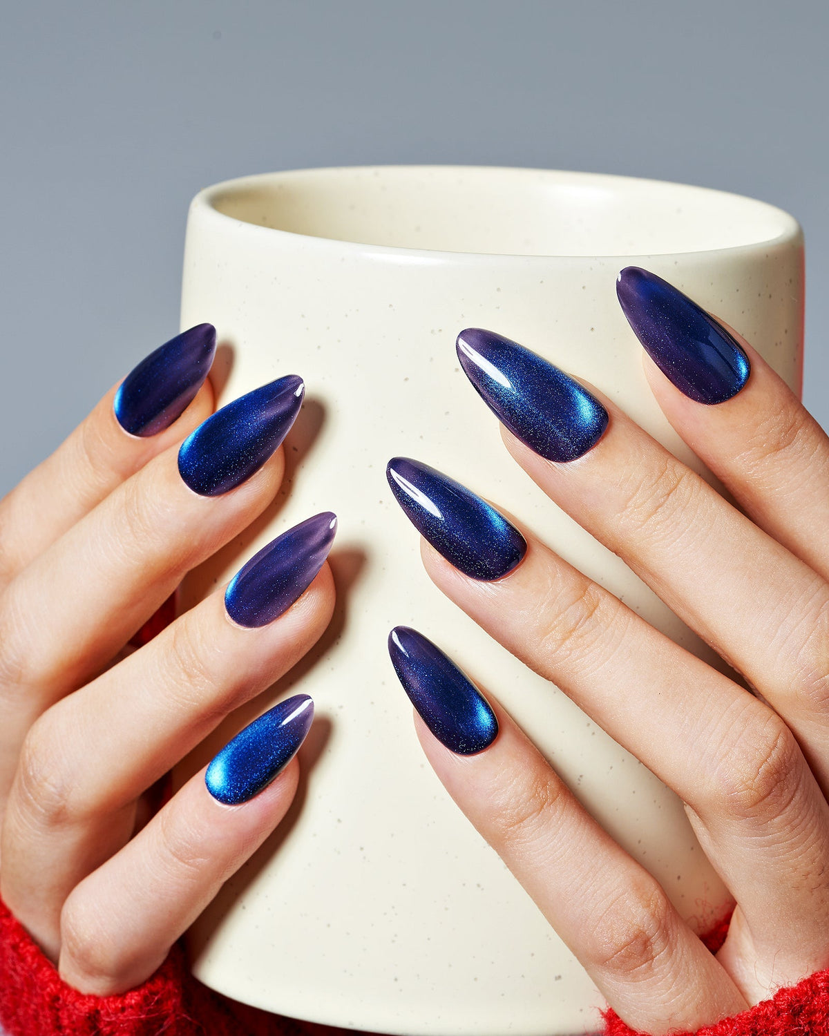 KOSBLING nail studio — Cat Eye / Moon Phase